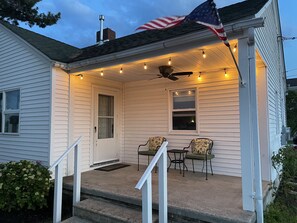 Exterior - Strathmere charm at the Ruddy Turnstone Beach House! (Strathmere)