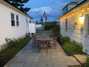 Outdoor dining - Strathmere charm at the Ruddy Turnstone Beach House! (Strathmere)