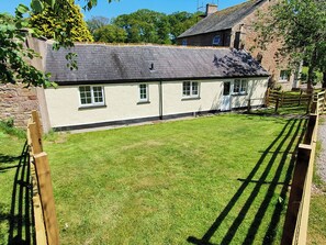 Exterior - 2 bedroom accommodation in Colby, near Appleby-in-Westmorland (Colby, near Appleby-in-Westmorland)