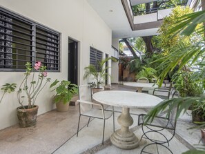 Interior - Hotel Colimense (Acapulco)