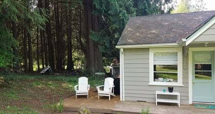 Country Cottage Cuteness!!