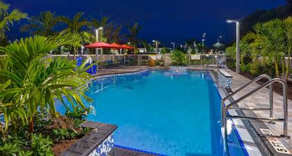 Home2 Suites Naples I-75 Pine Ridge Road, FL