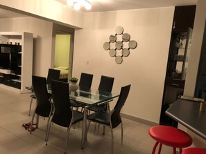 Dining - Santa Maria del Mar, Terramar 315, 204 (Urb Santa Maria del Mar)