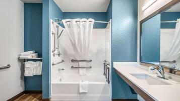 Free toiletries, towels