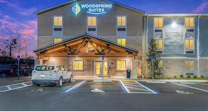 WoodSpring Suites Bradenton
