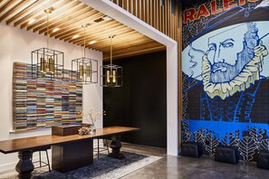 Lobby - The Casso, Raleigh, a Tribute Portfolio Hotel (Raleigh)