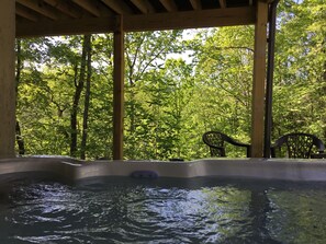 Bain à remous extérieur