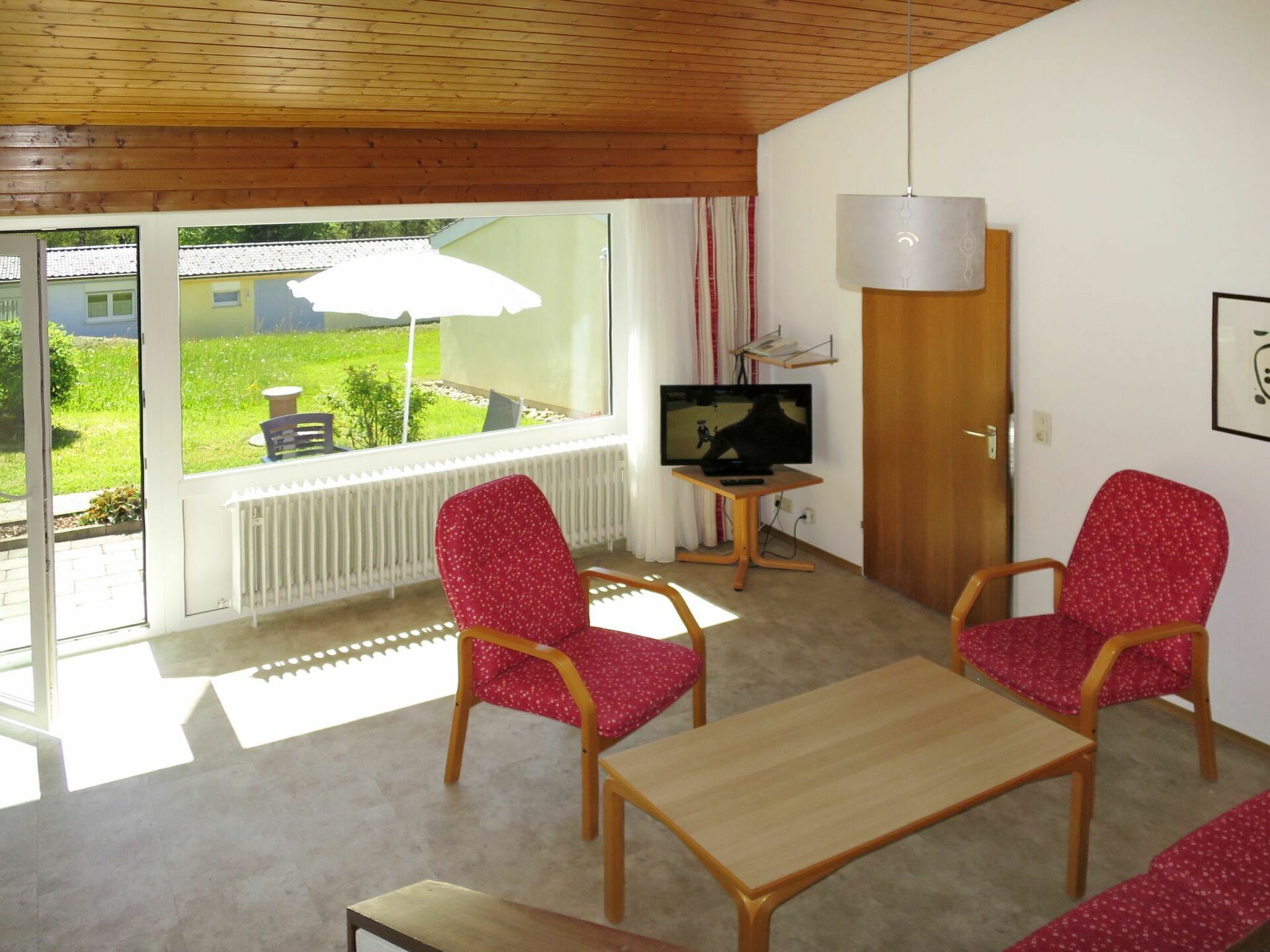 Bel Appartement Dans Une Maison De Vacances Pour 6 Personnes Avec Piscine, Tv Et Terrasse - Maierhöfen