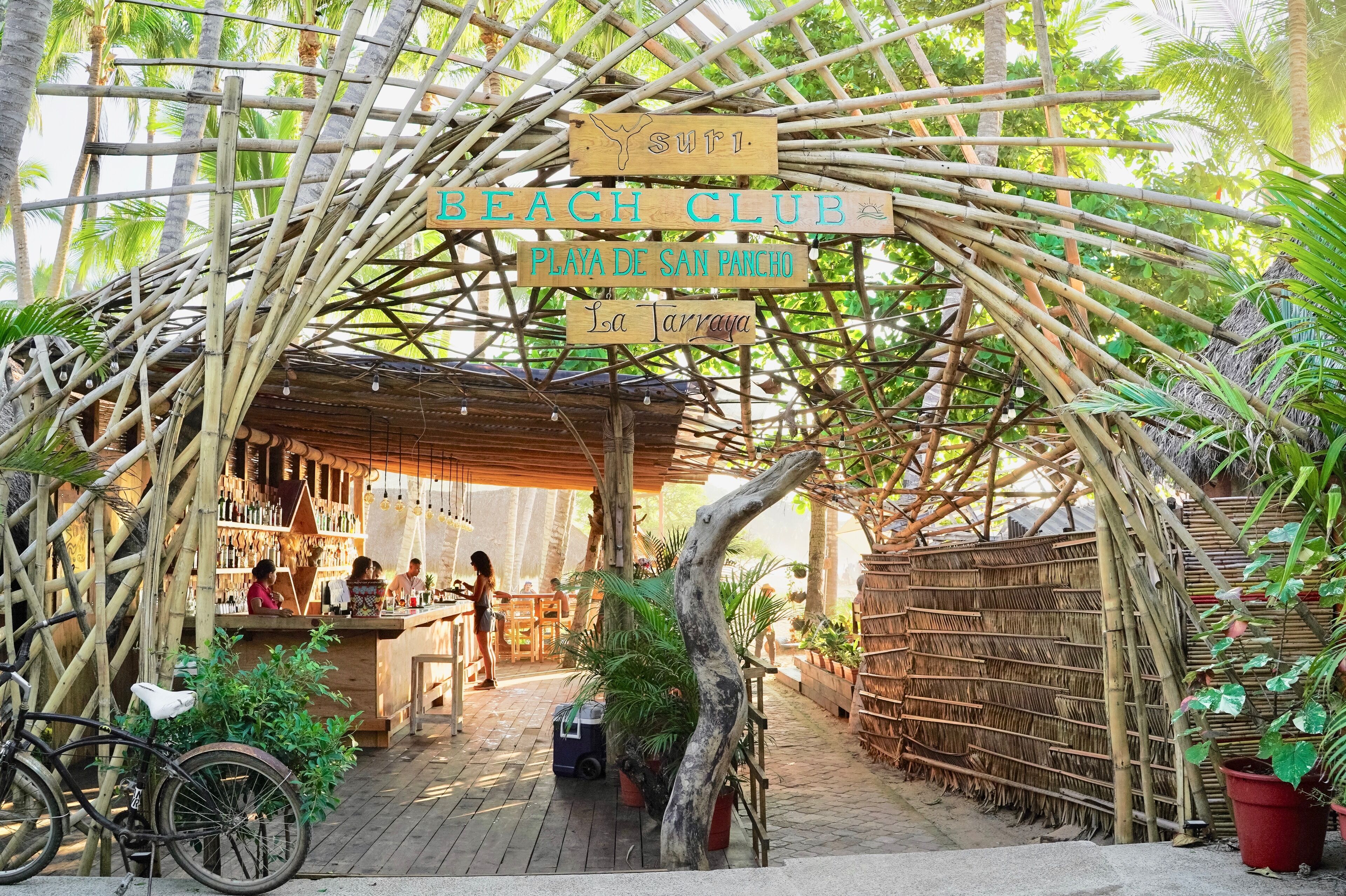 brunch served, beach views