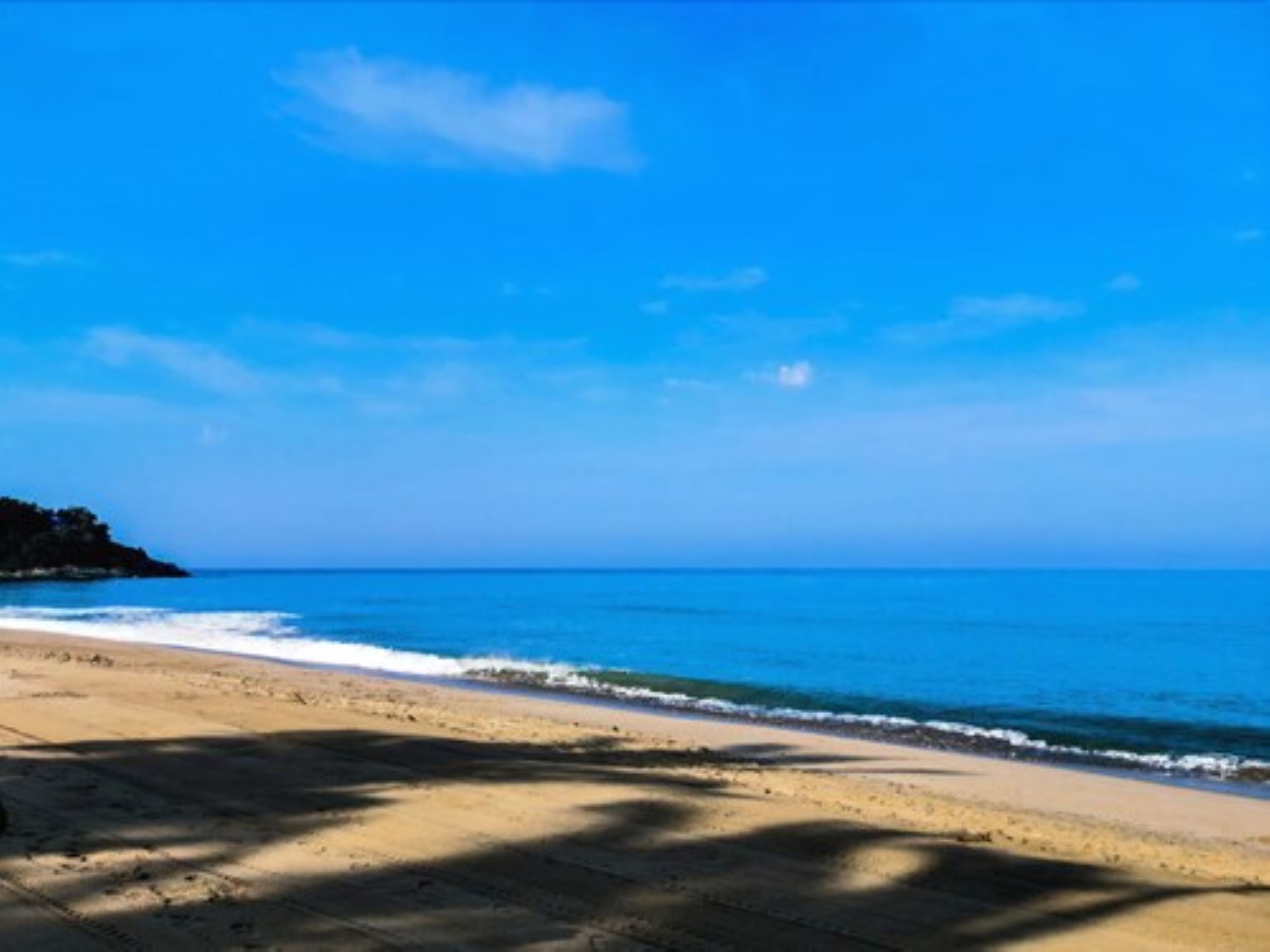 on the beach, beach bar