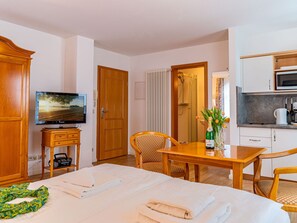 1 makuuhuone, vauvan matkasänky, ilmainen Wi-Fi