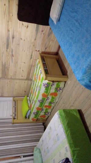 7 chambres, fer et planche Ă repasser, Wi-Fi, draps fournis