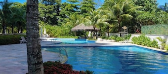 Large Apart with Sea View and Beach Access