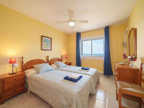 1 bedroom, travel crib, free WiFi