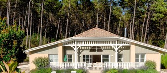 Nice apartment in villa for 8 people with private pool, WIFI, TV, terrace, pets allowed and park...