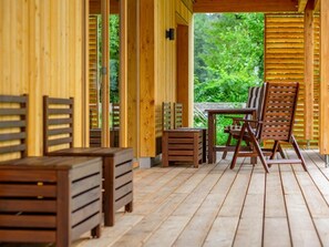 Terrace/patio - Chalet on the Lofer, 2 separate bedrooms (Reit im Winkl)