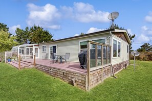 Outdoor dining - Spacious getaway w/marvelous bay and beach views, jetted tub, & gas grill (Loleta)