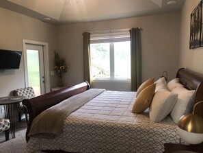 5 chambres, fer et planche à repasser, lit parapluie, Wi-Fi gratuit