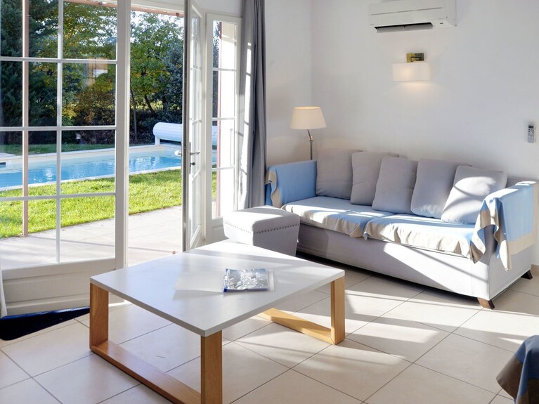 Cosy Apartment In Villa With Private Pool, Wifi, A/c, Tv, Terrace, Pets Allowed And Panoramic View - Apt