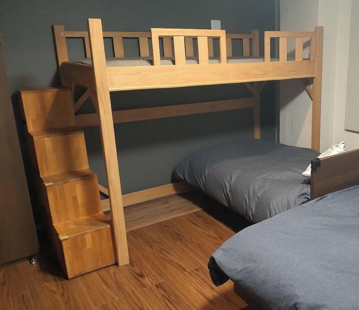 Standard Quadruple Room | Gebar bulu kapas, langsir/tirai gelap terus, Wi-fi percuma 