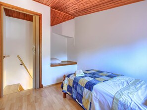 5 habitaciones, cuna de viaje y wifi gratis 
