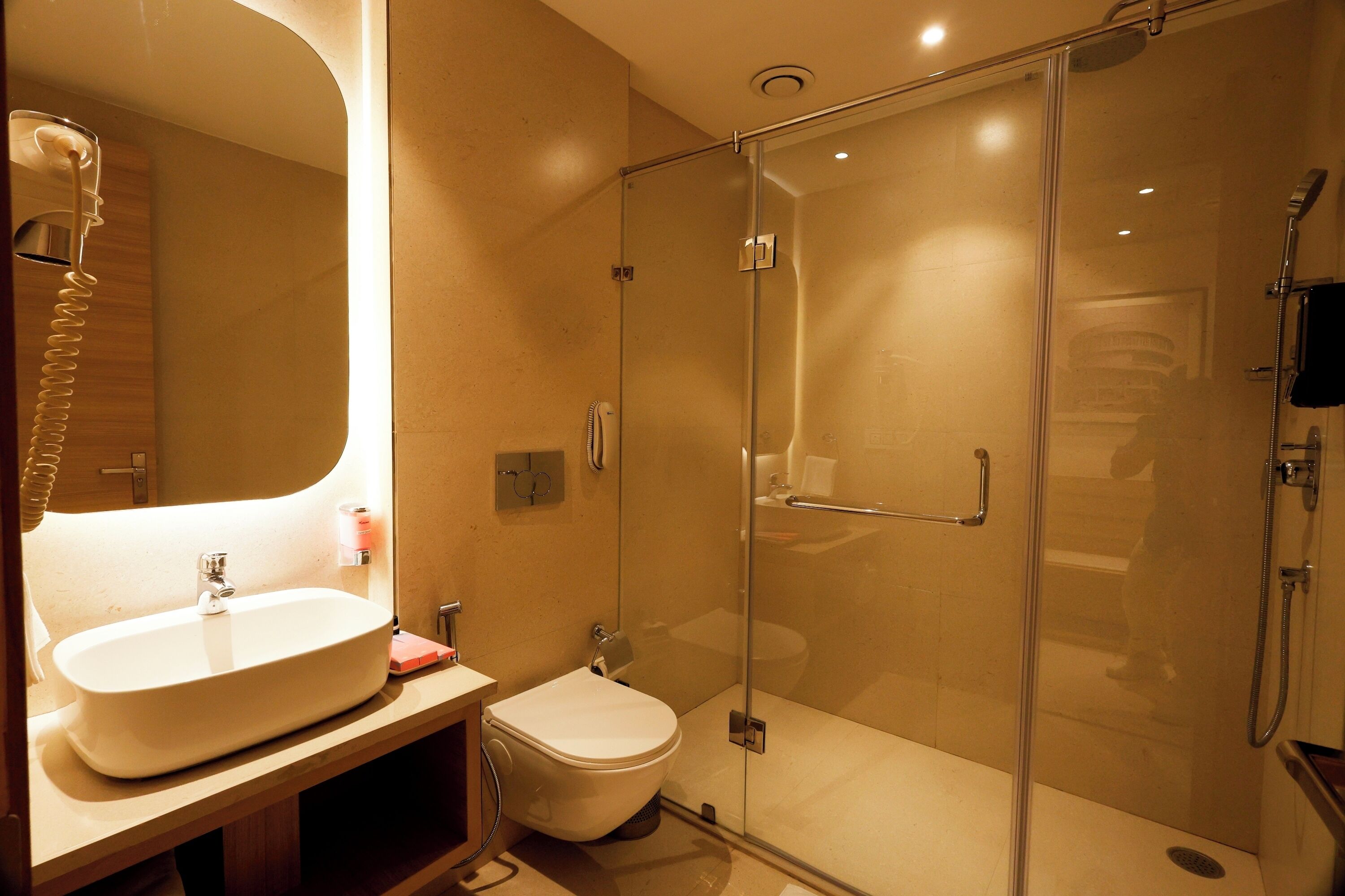 in-room safe, individually furnished, desk, laptop workspace