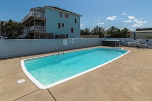 Pool - Fun for Shore 7-Bedroom Home in Whalehead (Corolla)