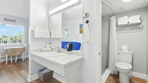 Hair dryer, towels