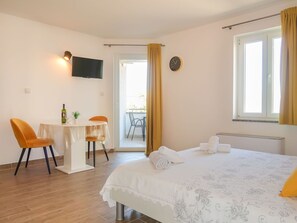 1 camera, Wi-Fi gratuito