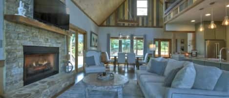 TV, fireplace
