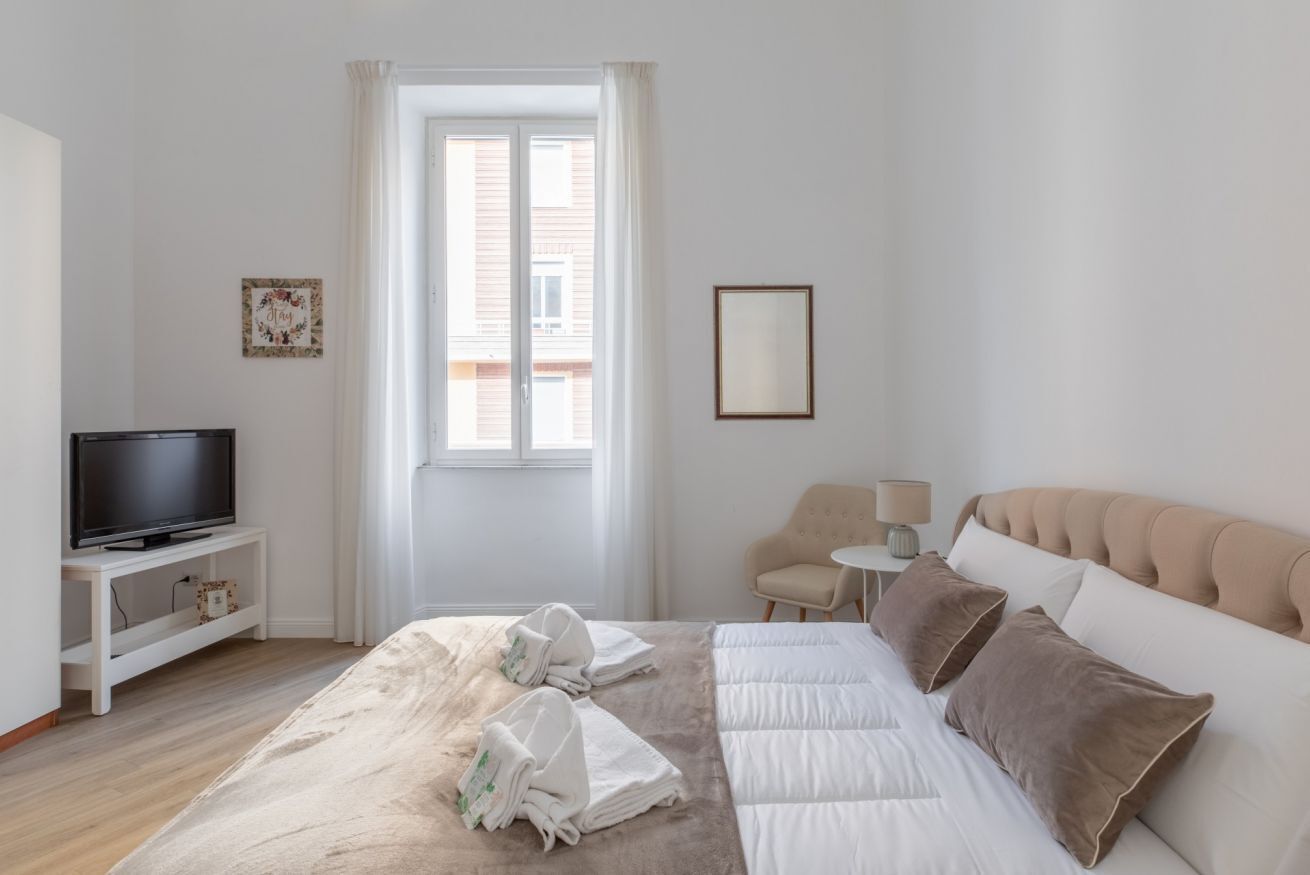 3 bedrooms, WiFi, bed sheets