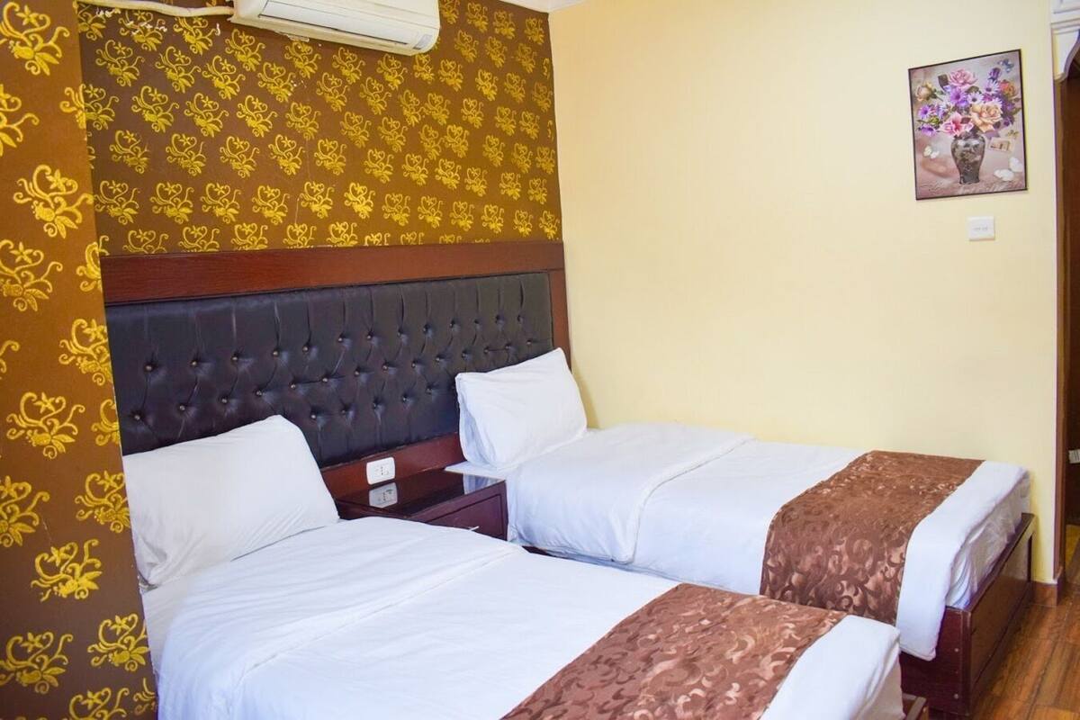 Basic Room, 2 Single Beds