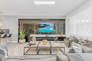 Flachbildfernseher, Tischfußball