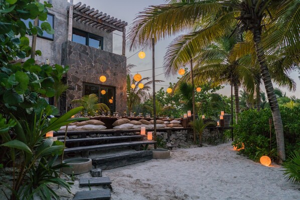 Property grounds - Beachfront Luxurious Villa in Tulum - Casa Maya Kaan (TULUM)