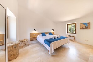 3 Schlafzimmer, Zimmersafe, Bügeleisen/Bügelbrett, kostenloses WLAN