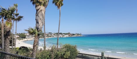 Am Strand, Liegestühle