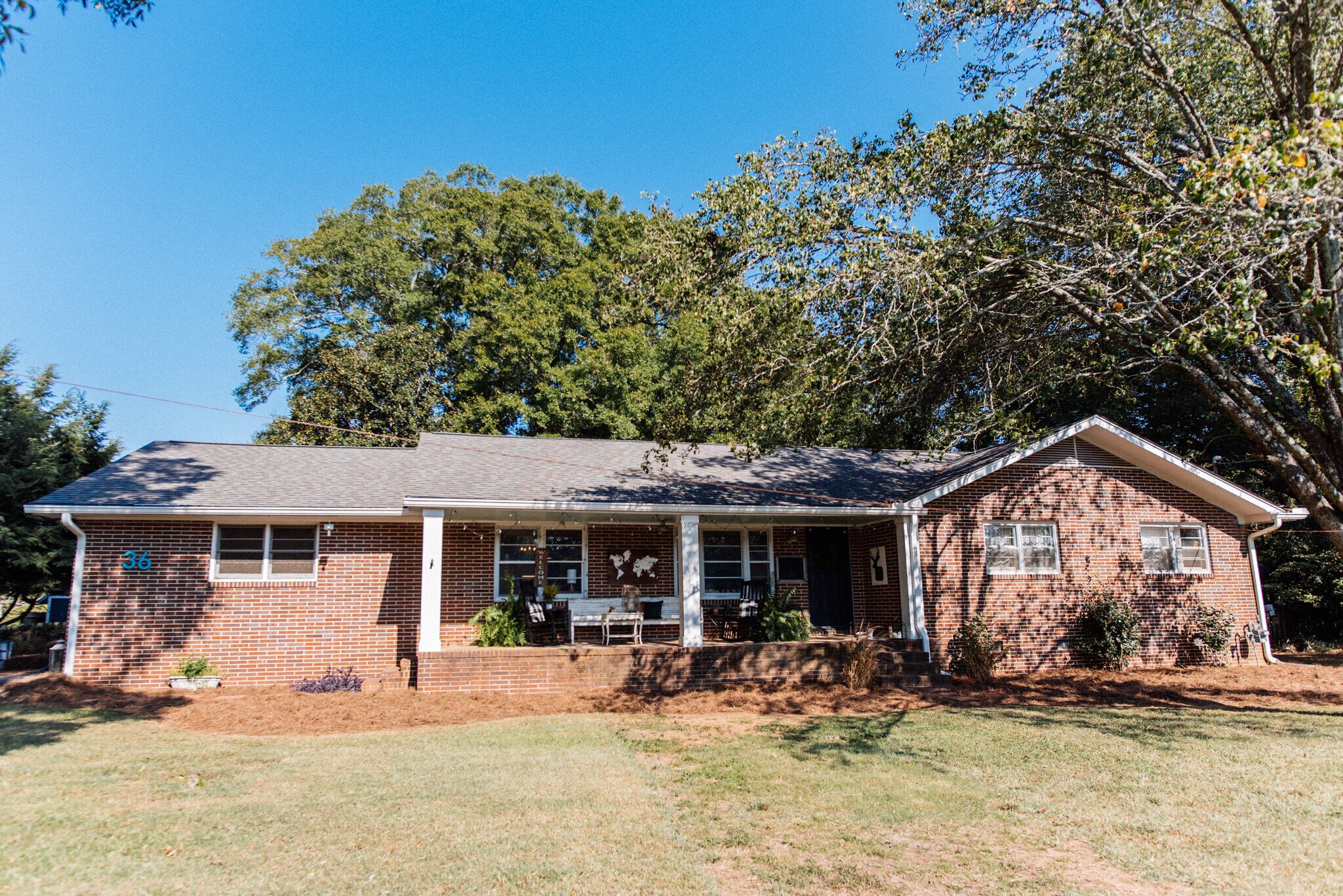 Super Cute Game Day House in Downtown Watkinsville