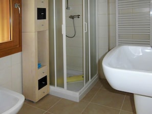 Towels - Beautiful private villa for 4 people with WIFI, TV and balcony (Baus)