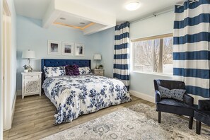 7 bedrooms, desk, travel cot, free WiFi