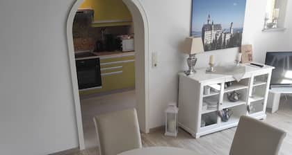 Large ground floor apartment with winter garden