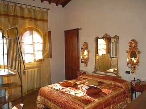 10 camere, culla da viaggio, Wi-Fi gratuito, accesso in sedia a rotelle