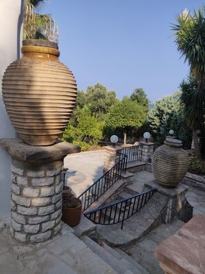 Enceinte de lâhĂ©bergement