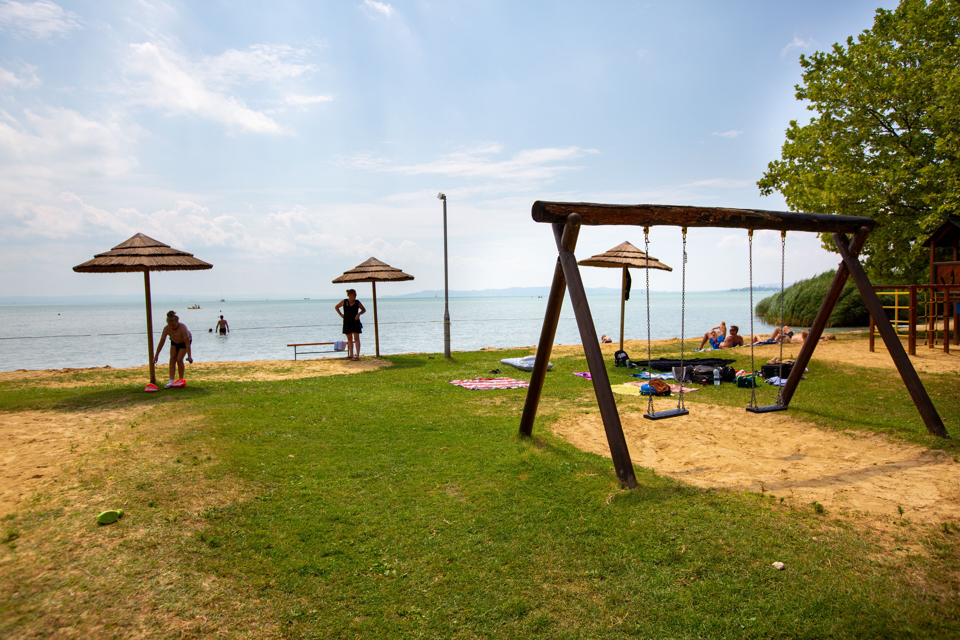 Children’s play area – outdoor