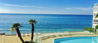 Ocean Front Carbon Beach Malibu Escape 😊