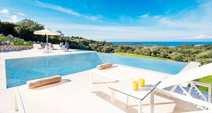 Villa Arete - Villa by the Sea with swimming pool on Corfu Island, Greece
