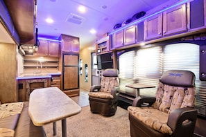 Interior - Home - Experience the Difference (Hacienda Heights)