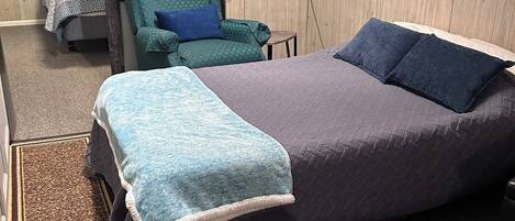 1 Schlafzimmer, Schreibtisch, kostenloses WLAN, BettwÀsche