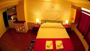 Basic Double Room | 1 bedroom, blackout drapes, free WiFi, bed sheets