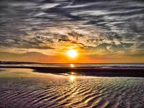 Little Eaton - Hidden Gem - Location by the sea with FREE parking 