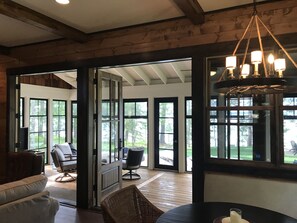 Interior - Brand New Coastal Style Lakehouse TEN MILE LAKE (Hackensack)